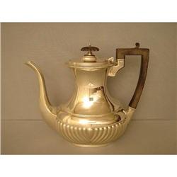 Sterling  Silver  Queen  Ann Style  Coffee  Pot#1221620