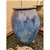 Image 1 : Large Blue Ceramic Pot Cat B