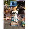 Image 11 : Sports a player Bobble Heads & more Cat A
