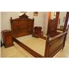 Image 1 : Fine French Bedroom Suite #1262767
