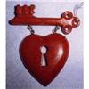 Image 1 : Bakelite Vintage Mac Arthur Heart Brooch #1224879