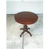 Image 1 : Round Mahogany Lamp Table #1298520