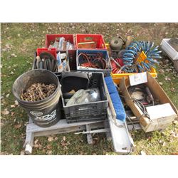 PALLET C/W CHAIN, BUFFING DISCS, BROOMS, AIR HOSES, ETC