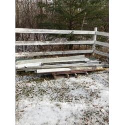 PALLET C/W CHROME TRIM, LOAD LOCK BAR, ETC