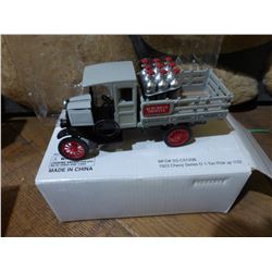 1923 CHEVY SERIES D 1-TON PICK-UP MODEL (1/32 SERIES) IN ORIGINAL BOX