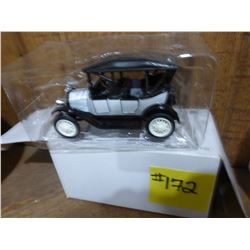 1915 CHEVY 5 PASSENGER BABY GR MODEL (1/32 SERIES) IN ORIGINAL BOX