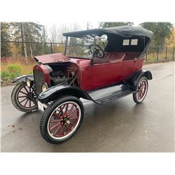 1922 MODEL T TOURING CAR (PHONE:  780-441-1312)