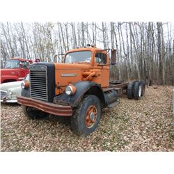 1963 WHITE DIESEL TANDEM TRUCK