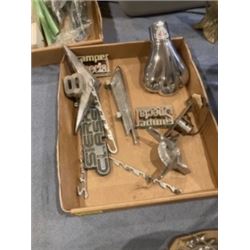 BOX C/W ASSORTED CAR EMBLEMS