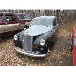 1949 TRIUMPH MAYFLOWER 2 DOOR SEDAN