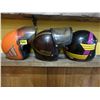 Image 1 : 3 HELMETS