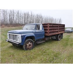 1976 FORD F600 TRUCK WITH STEEL DUMP BOX