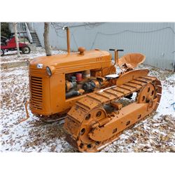 1945 OLIVER CLEAT TRACK MODEL HG-42