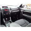 Image 23 : A1 --  2012 KIA SORENTO  , Silver , 188837  KM's "NO RESERVE"