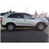 Image 4 : A1 --  2012 KIA SORENTO  , Silver , 188837  KM's "NO RESERVE"