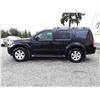 Image 8 : C6E --  2005 NISSAN PATHFINDER LE  , Black , 129,564 MILES