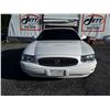 Image 2 : C4 --  2005 BUICK LESABRE CUSTOM  , White , 179442  KM's