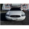 Image 2 : C4 --  2005 BUICK LESABRE CUSTOM  , White , 179442  KM's