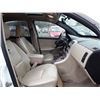 Image 16 : I3 --  2005 CHEVROLET EQUINOX LT , White , 251021  KM's