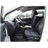 Image 22 : C6C --  2010 MAZDA 5 , White , 96683  KM's