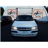 Image 2 : A12F --  2003 CHEVROLET VENTURE , White , 198403  KM's "NO RESERVE"