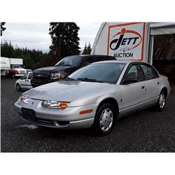 A9 --  2000 SATURN SL1 , Grey , 180,000 APX TMU  KM's