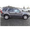 Image 4 : A6 --  2002 FORD ESCAPE XLT  , Grey , 364470  KM's