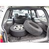 Image 18 : M1 --  2000 SUBARU FORESTER L  , Silver , 252288  KM's