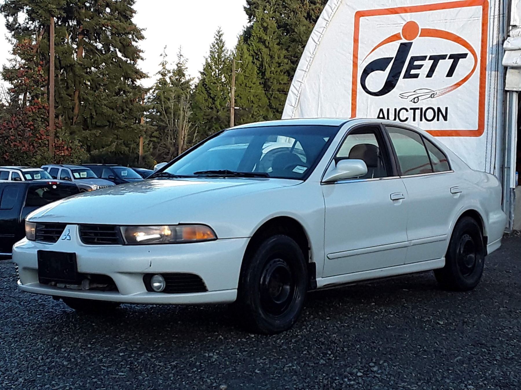 White Mitsubishi Galant 2003 A12A -- 2003 MITSUBISHI GALANT ES , White , 215756 KM's