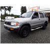 Image 1 : H4 --  1998 NISSAN PATHFINDER LE , GREY, 308,200 KMS