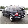 Image 8 : A12J --  2002 MERCEDES ML320  , Blue , 171,604 MILES  KM's
