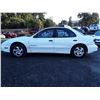 Image 8 : A8 --  2002 PONTIAC SUNFIRE SE  , White , 225906  KM's