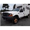 Image 1 : 0A --  2000 FORD F450 SUPER DUTY 4X4 , White , 64137  KM's