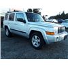 Image 3 : I2 --  2007 JEEP COMMANDER , Grey , 179588  KM's