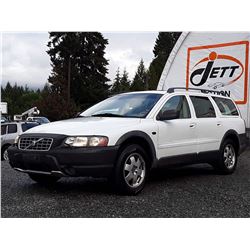 O3 --  2004 VOLVO XC70 CROSS COUNTRY , White , 171924  KM's