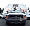 Image 2 : 0C --  2000 FORD F350 XL SUPERDUTY 4X4 GIRAFFE Bucket Truck , White , 158801  KM's