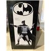 Image 2 : NEW IN BOX BATMAN BLACK & WHITE STATUE LIMITED EDITION 790/3500