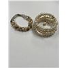 Image 1 : 2 PEARL BRACELETS
