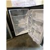 Image 2 : MINI FRIDGE & FREEZER