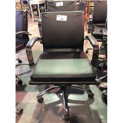 ROLLING & RECLINING OFFICE CHAIR