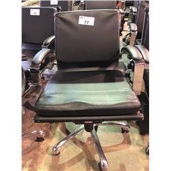 ROLLING & RECLINING OFFICE CHAIR