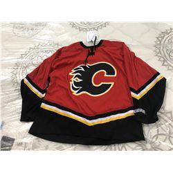 CALGARY FLAMES CCM NHL JERSEY SIZE XL