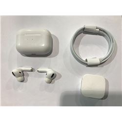 NEW WIRELESS BLUETOOTH EAR PODS (NOT AN APPLE PRODUCT)