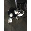 Image 2 : GOLF CADDY WITH CLUBS