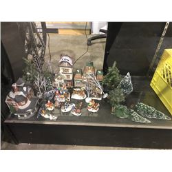 CHRISTMAS SCENE COLLECTIBLE FIGURES