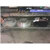 Image 1 : 2 BRAKE DISCS & NATIONWIDE BATTERY