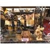 Image 3 : ASSORTED WOODEN CARVING FIGURES
