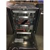 Image 2 : SAMSUNG BUILT IN DISHWASHER, BLACK STAINLESS STEEL, MODEL #DW80M9960UG