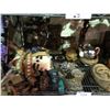 Image 2 : SHELF LOT OF ASSORTED COLLECTABLES, CARVINGS, INSULATORS AND MORE