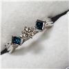 Image 2 : 950K (PLATINUM) DIAMOND (0.27CT) & BLUE DIAMOND (0.3CT) RING